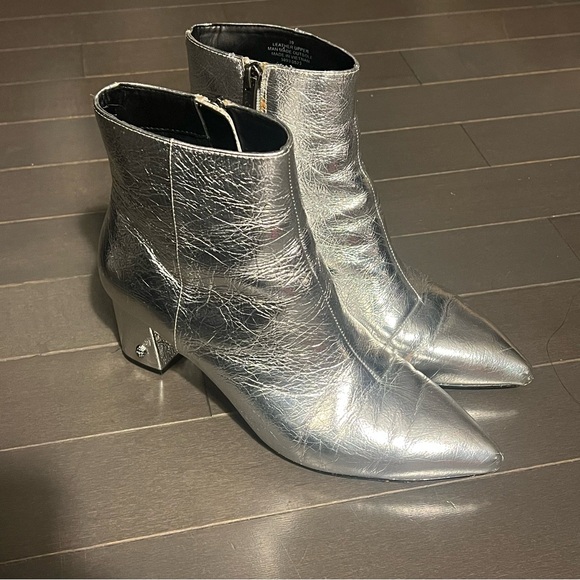 Kurt Geiger Silver Burlington Pointed Toe Ankle Boots 39 / 8.5 Women - Picture 5 of 5